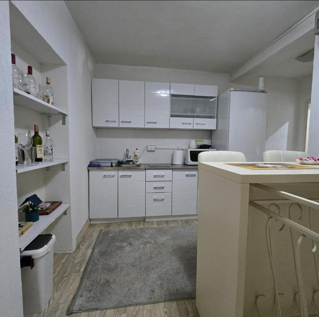 Apartment Center 23 波德戈里察 外观 照片